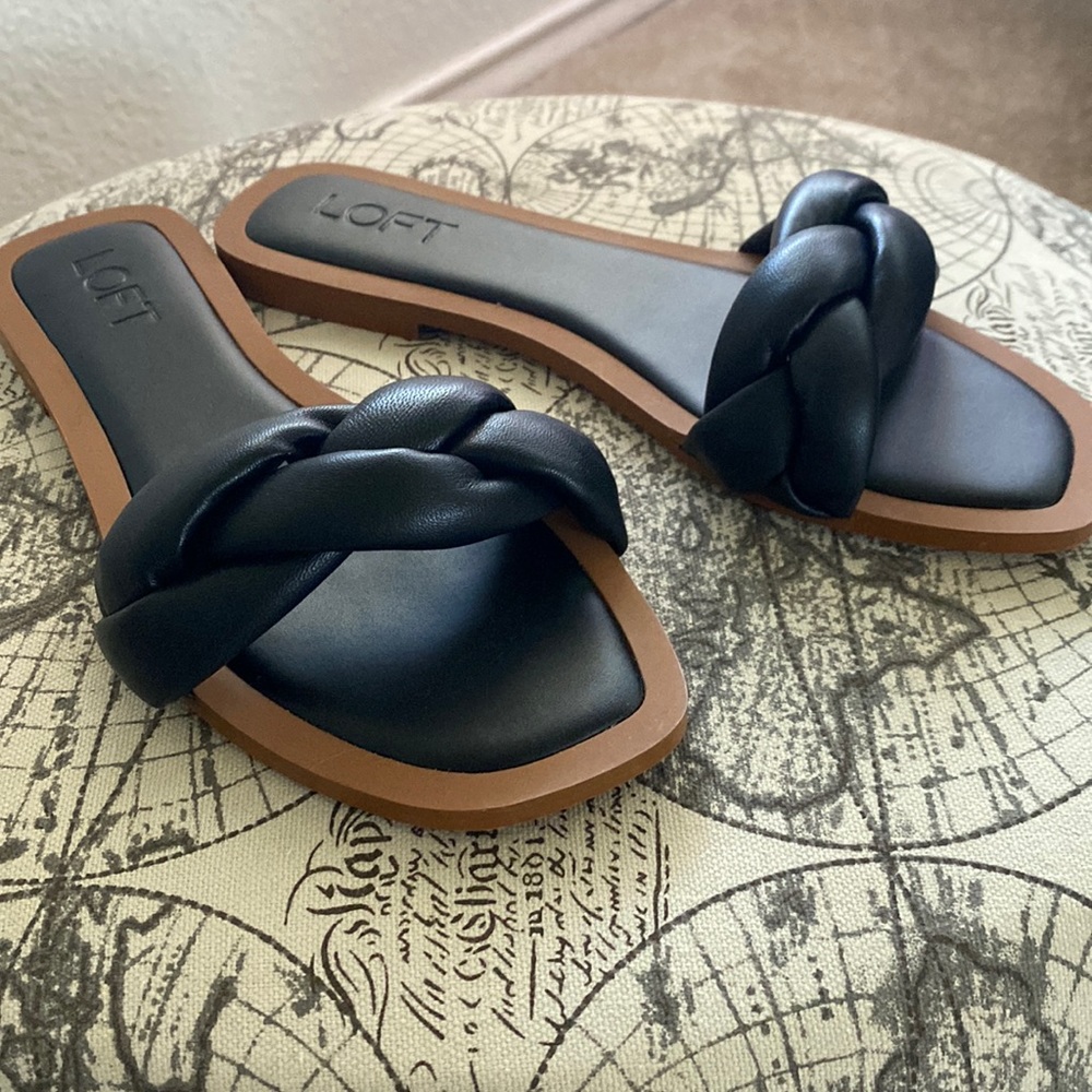 Loft Black Rope Slides-Size 7 Only worn once!